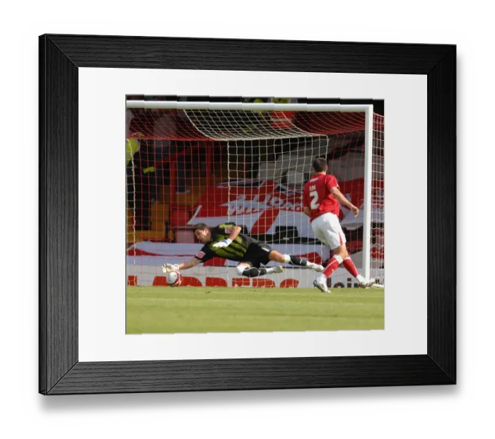 Framed Print : Bristol City vs QPR: A Football Rivalry from the 08-09 Season Framed Print : Bristol City vs QPR: A Football Rivalry from the 08-09 Season