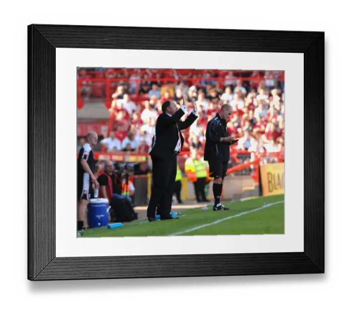 Framed Print : Bristol City vs QPR: A Football Rivalry from the 08-09 Season Framed Print : Bristol City vs QPR: A Football Rivalry from the 08-09 Season