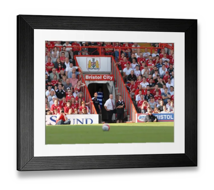 Framed Print : Bristol City vs QPR: A Football Rivalry - Season 08-09 Framed Print : Bristol City vs QPR: A Football Rivalry - Season 08-09