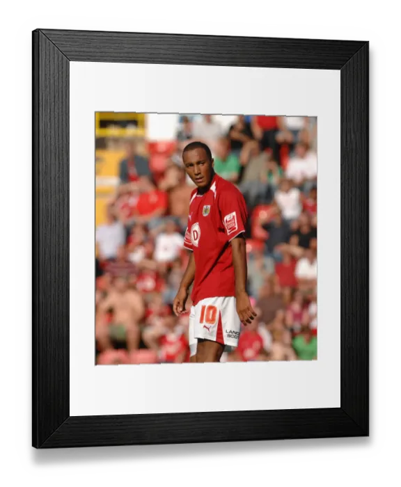 Framed Print : Bristol City vs QPR: A Football Rivalry from the 08-09 Season Framed Print : Bristol City vs QPR: A Football Rivalry from the 08-09 Season