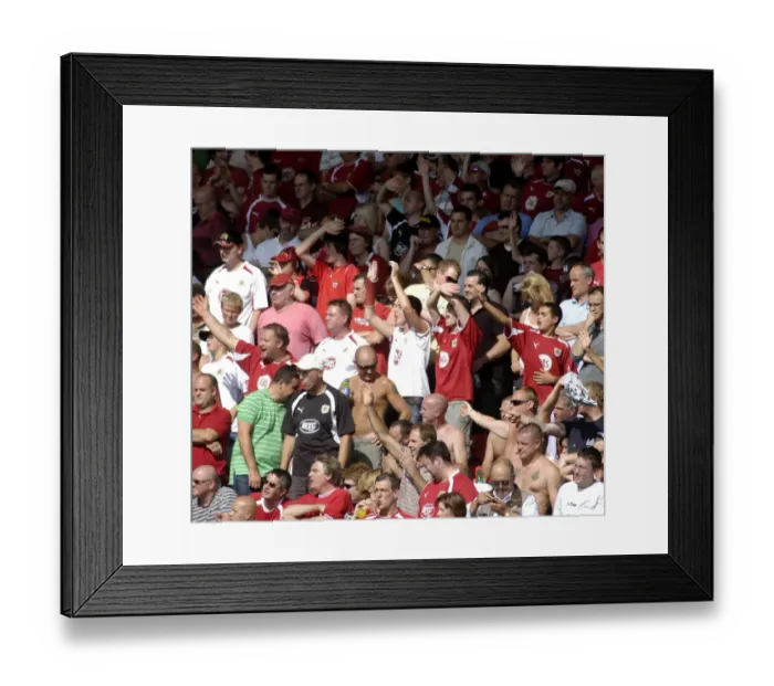Framed Print : Bristol City vs QPR: A Football Rivalry from the 08-09 Season Framed Print : Bristol City vs QPR: A Football Rivalry from the 08-09 Season