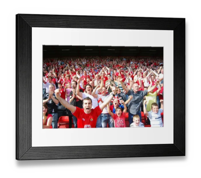 Framed Print : Bristol City vs QPR: A Football Rivalry from the 08-09 Season Framed Print : Bristol City vs QPR: A Football Rivalry from the 08-09 Season