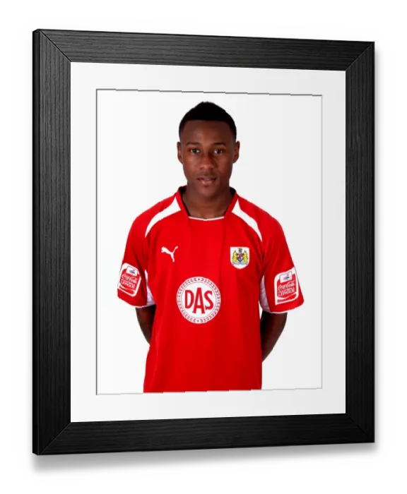 Framed Print : Bristol City FC: Season 08-09 - Jamal Campbell-Ryce's Intense Head Shots Framed Print : Bristol City FC: Season 08-09 - Jamal Campbell-Ryce's Intense Head Shots