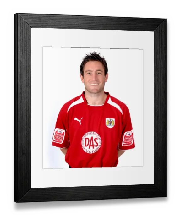 Framed Print : Bristol City First Team: Season 08-09 - Head Shots Framed Print : Bristol City First Team: Season 08-09 - Head Shots