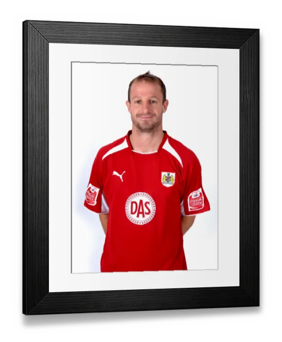 Framed Print : Intense Head Shots: Jamal Campbell-Ryce of Bristol City FC - Season 08-09 Framed Print : Intense Head Shots: Jamal Campbell-Ryce of Bristol City FC - Season 08-09