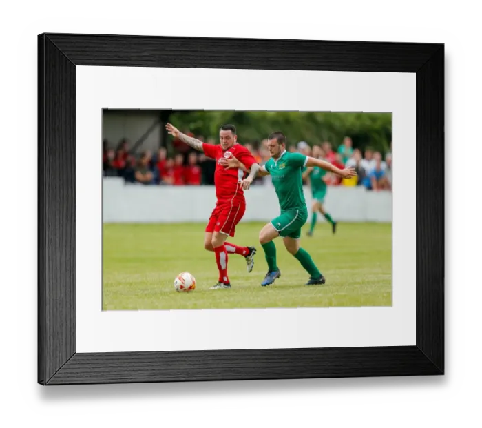 Framed Print : Lee Tomlin in Action: Bristol City's Pre-Season Community Match vs Hengrove Athletic Framed Print : Lee Tomlin in Action: Bristol City's Pre-Season Community Match vs Hengrove Athletic
