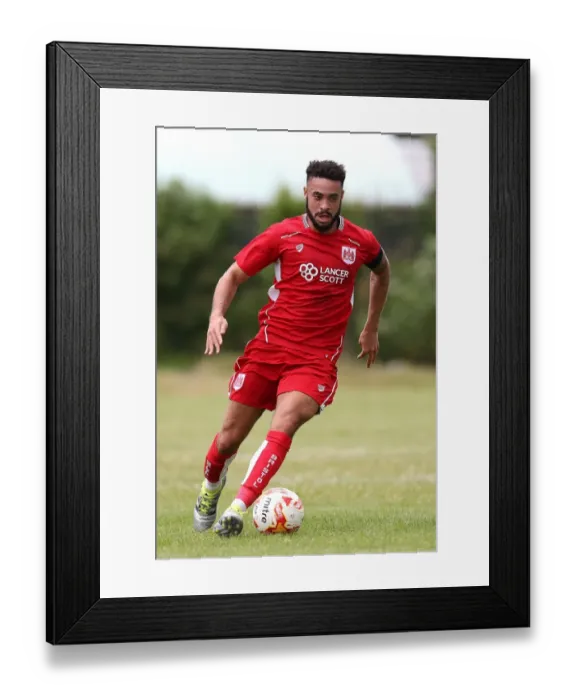 Framed Print : Bristol City's Derrick Williams in Pre-Season Action Against Hengrove Athletic Framed Print : Bristol City's Derrick Williams in Pre-Season Action Against Hengrove Athletic