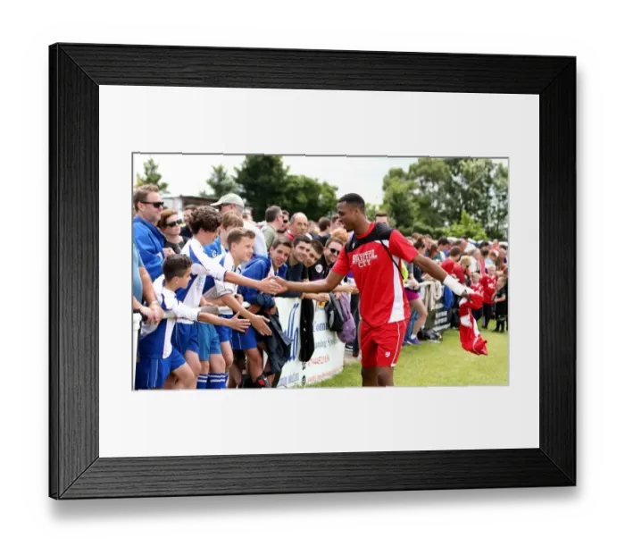 Framed Print : Bristol City's Jonathan Kodjia Celebrates with Fans after Pre-season Win over Hengrove Athletic