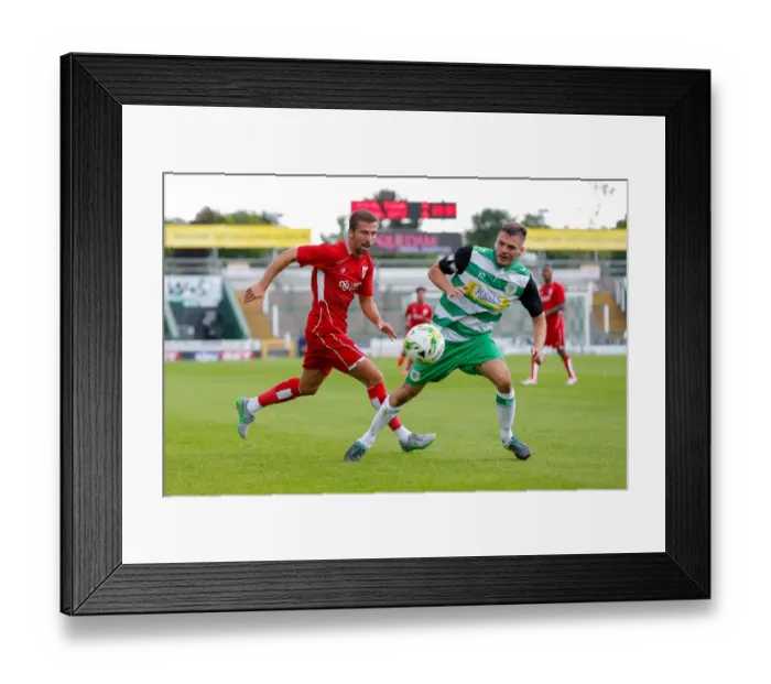 Framed Print : Bristol City's New Signing Gary O'Neil in Action vs. Yeovil Town (16.07.2016) Framed Print : Bristol City's New Signing Gary O'Neil in Action vs. Yeovil Town (16.07.2016)