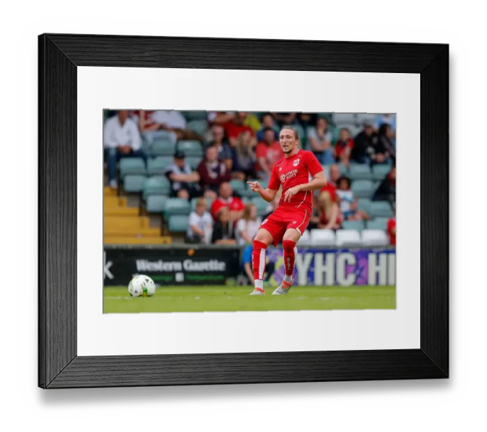 Framed Print : Luke Ayling in Action: Bristol City vs. Yeovil Town, 2016 Framed Print : Luke Ayling in Action: Bristol City vs. Yeovil Town, 2016
