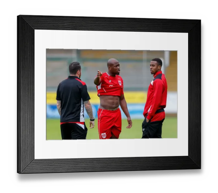 Framed Print : Bristol City Celebrate 1-2 Win Over Yeovil Town: Arnold Garita Joins Lee Tomlin and Jonathan Kodjia