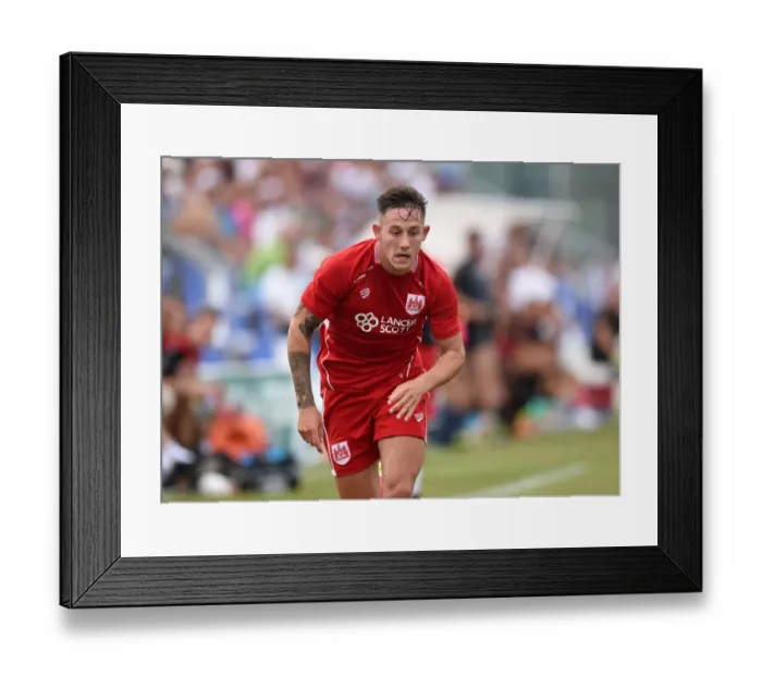 Framed Print : Josh Brownhill in Action: Bristol City vs Granada (2016) - Pre-season Friendly Framed Print : Josh Brownhill in Action: Bristol City vs Granada (2016) - Pre-season Friendly