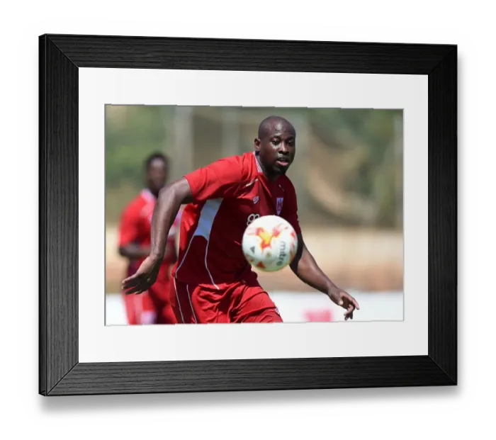 Framed Print : Bristol City's Arnold Garita in Action Against UCAM at La Manga Training Ground (22 / 07 / 2016) Framed Print : Bristol City's Arnold Garita in Action Against UCAM at La Manga Training Ground (22 / 07 / 2016)