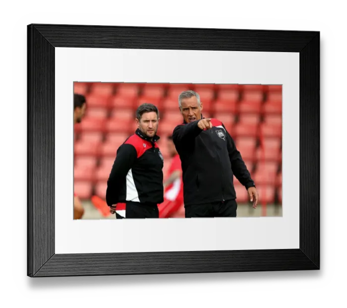 Framed Print : Bristol City Manager Lee Johnson and Assistant Manager John Pemberton Discuss Tactics Ahead of Cheltenham Town Match