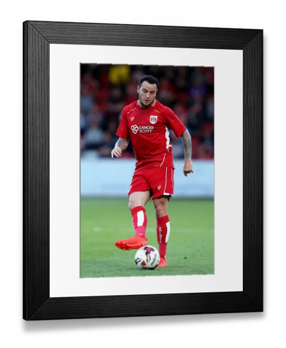 Framed Print : Bristol City's Lee Tomlin in Action against Cheltenham Town, 2016