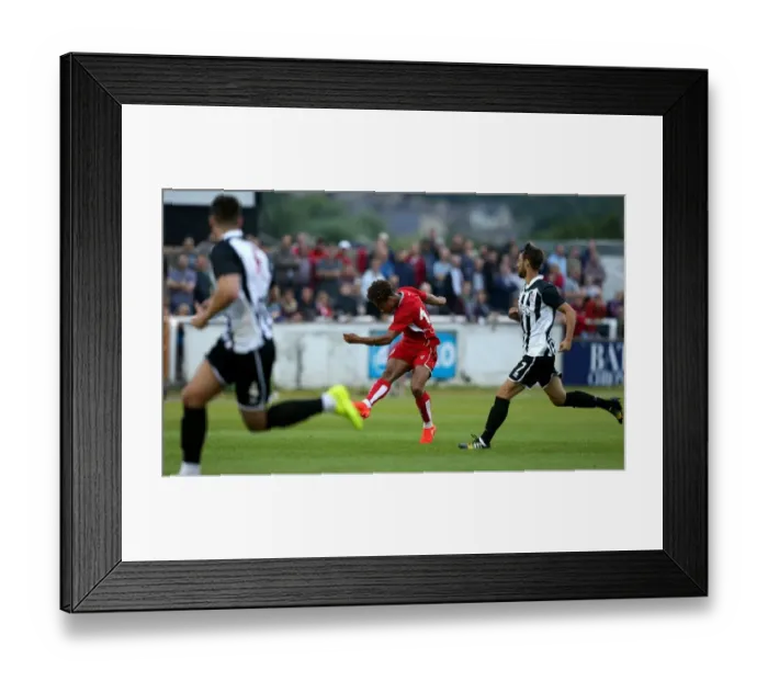 Framed Print : Bobby Reid Scores Stunner: Bristol City's Pre-Season Victory Over Bath City (26 / 07 / 2016)