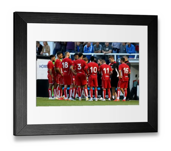 Framed Print : Bristol City Manager Lee Johnson Delivers Pre-Season Team Talk at Twerton Park Framed Print : Bristol City Manager Lee Johnson Delivers Pre-Season Team Talk at Twerton Park