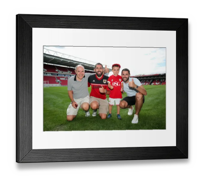 Framed Print : Bristol City vs Portsmouth: Half Time at Ashton Gate, 2016 Framed Print : Bristol City vs Portsmouth: Half Time at Ashton Gate, 2016