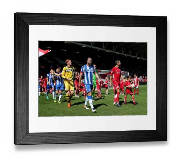 Framed Print : Bristol City's Gary O'Neil Leads Out Team Against Wigan Athletic at Ashton Gate Stadium Framed Print : Bristol City's Gary O'Neil Leads Out Team Against Wigan Athletic at Ashton Gate Stadium