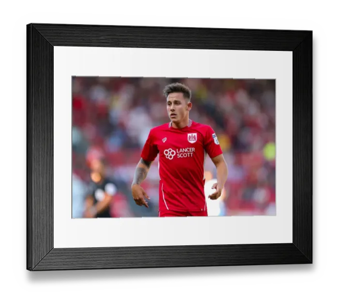 Framed Print : Josh Brownhill in Action: Bristol City vs Wigan Athletic, Sky Bet EFL Championship at Ashton Gate Stadium