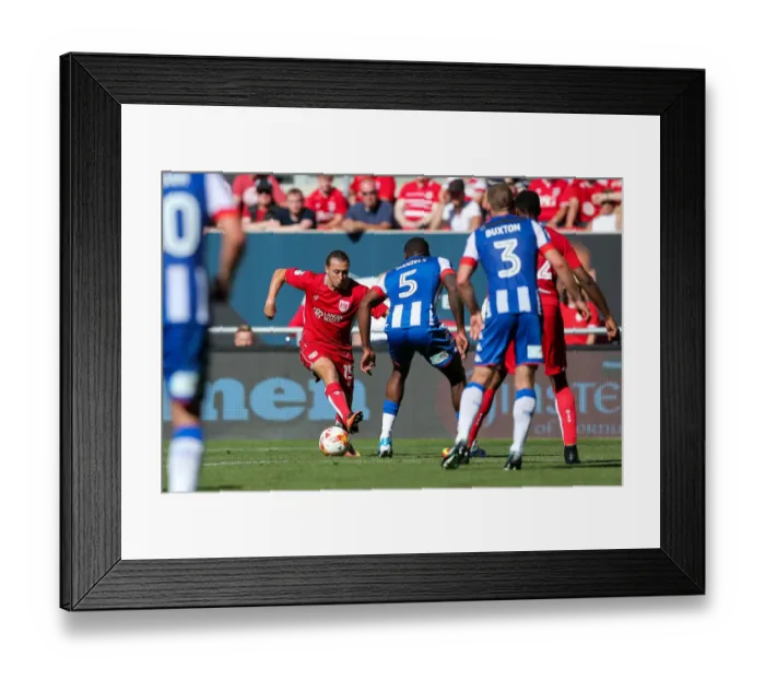 Framed Print : Bristol City vs Wigan Athletic: Luke Freeman in Action, Sky Bet EFL Championship, Ashton Gate Stadium Framed Print : Bristol City vs Wigan Athletic: Luke Freeman in Action, Sky Bet EFL Championship, Ashton Gate Stadium