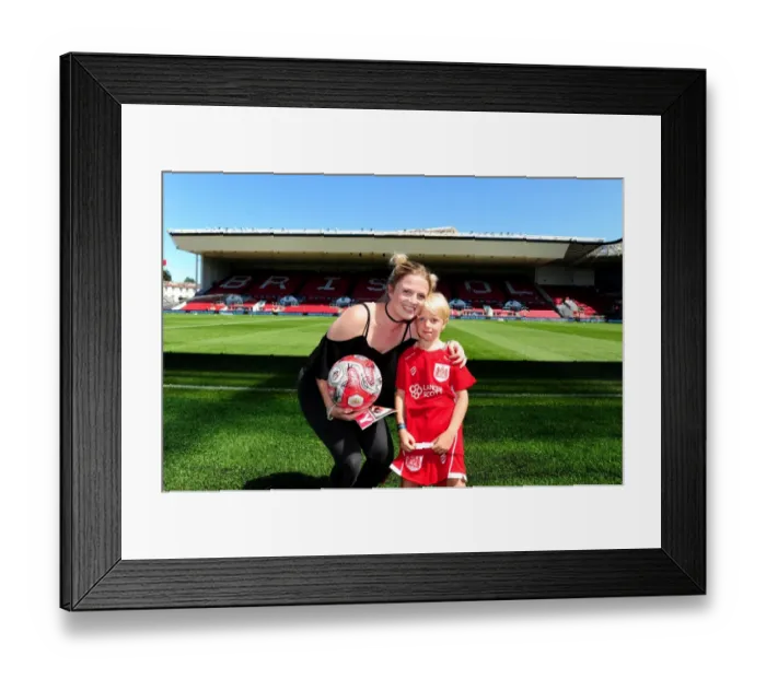 Framed Print : Sky Bet Championship Clash: Bristol City vs Wigan Athletic at Ashton Gate (August 2016)