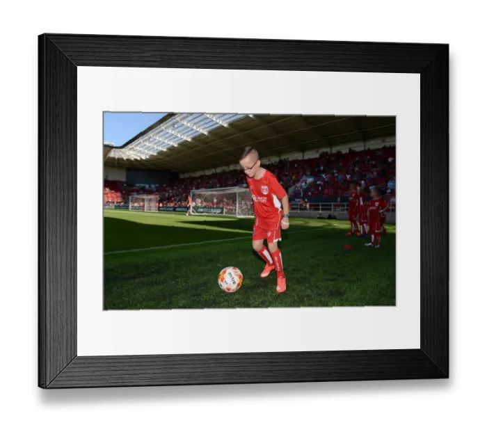 Framed Print : Bristol City vs Wigan Athletic: Clash in the Sky Bet Championship at Ashton Gate Framed Print : Bristol City vs Wigan Athletic: Clash in the Sky Bet Championship at Ashton Gate