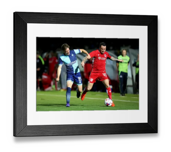 Framed Print : Lee Tomlin Drives Past Dayle Southwell: Wycombe Wanderers vs. Bristol City, 2016 Framed Print : Lee Tomlin Drives Past Dayle Southwell: Wycombe Wanderers vs. Bristol City, 2016
