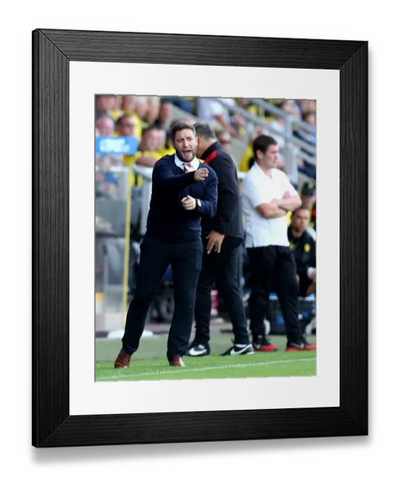 Framed Print : Lee Johnson Urges On Bristol City at Pirelli Stadium, 2016