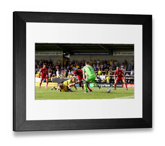 Framed Print : Tammy Abraham Scores Late Winner: Burton Albion vs. Bristol City, Sky Bet Championship (August 13, 2016) Framed Print : Tammy Abraham Scores Late Winner: Burton Albion vs. Bristol City, Sky Bet Championship (August 13, 2016)