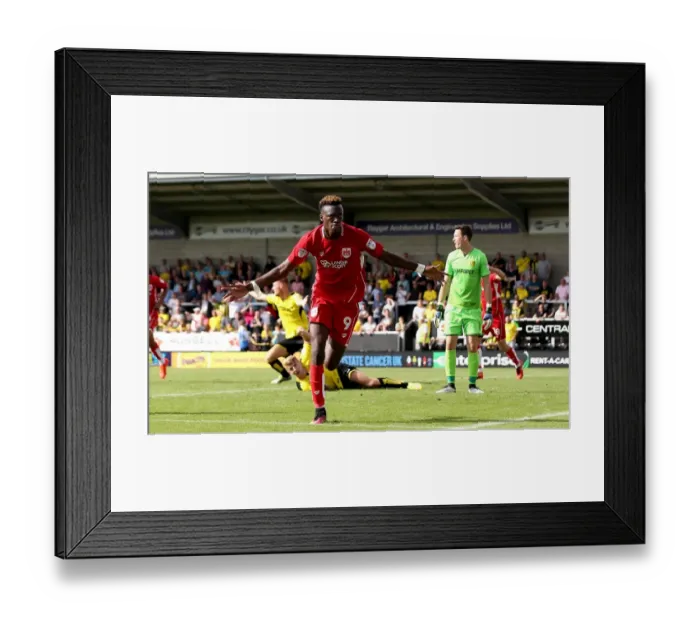 Framed Print : Last-Minute Drama: Tammy Abraham Scores Winner for Bristol City against Burton Albion Framed Print : Last-Minute Drama: Tammy Abraham Scores Winner for Bristol City against Burton Albion