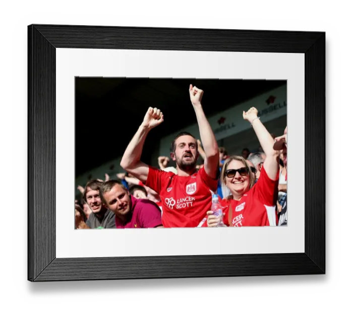 Framed Print : Tammy Abraham's Dramatic Last-Minute Strike: A Thrilling End to the Burton Albion vs. Bristol City Match Framed Print : Tammy Abraham's Dramatic Last-Minute Strike: A Thrilling End to the Burton Albion vs. Bristol City Match