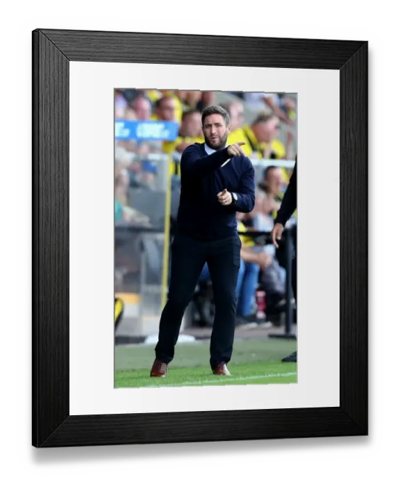 Framed Print : Lee Johnson Guides Bristol City at Pirelli Stadium