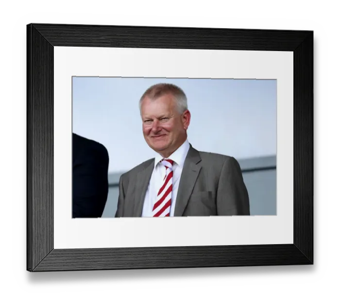 Framed Print : Steve Lansdown, Majority Shareholder of Bristol City, at Burton Albion Match, Sky Bet Championship (August 13, 2016)