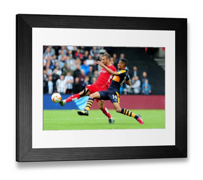 Framed Print : Gary O'Neil vs Isaac Hayden: Championship Showdown at Ashton Gate