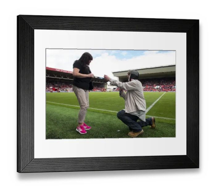 Framed Print : A Romantic Half-Time Moment at Ashton Gate: Marriage Proposal During Bristol City vs. Newcastle United Match