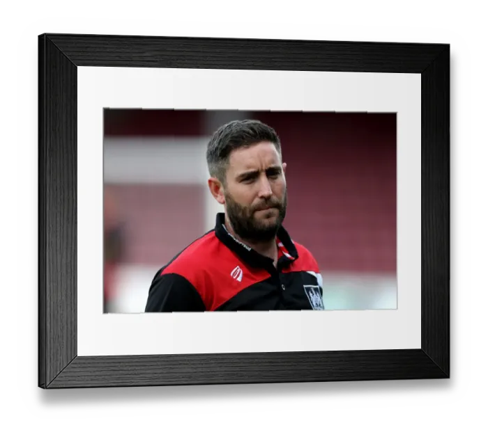 Framed Print : Lee Johnson's Arrival: Bristol City at Scunthorpe United for EFL Cup Clash Framed Print : Lee Johnson's Arrival: Bristol City at Scunthorpe United for EFL Cup Clash