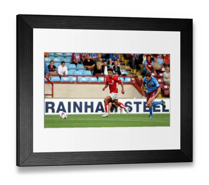 Framed Print : Bobby Reid Dashes Past Murray Wallace: Scunthorpe United vs. Bristol City, EFL Cup 2016 Framed Print : Bobby Reid Dashes Past Murray Wallace: Scunthorpe United vs. Bristol City, EFL Cup 2016