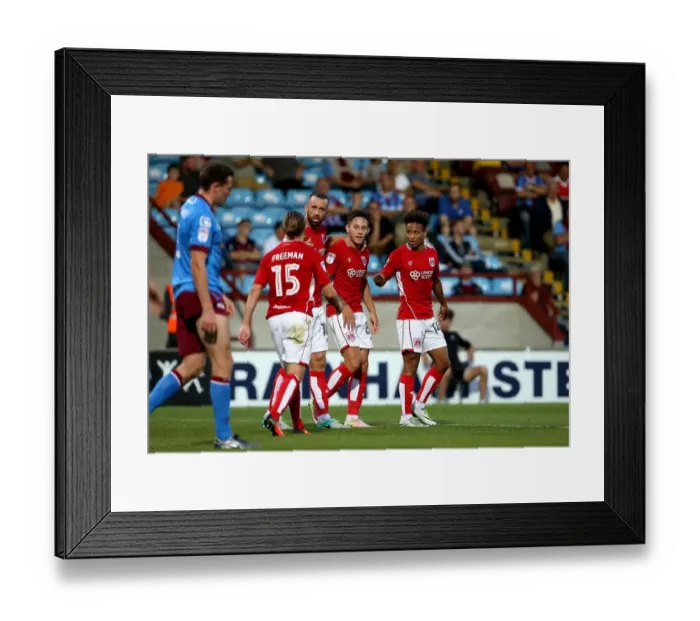 Framed Print : Bobby Reid's Goal Celebration: Scunthorpe United vs. Bristol City, EFL Cup 2016