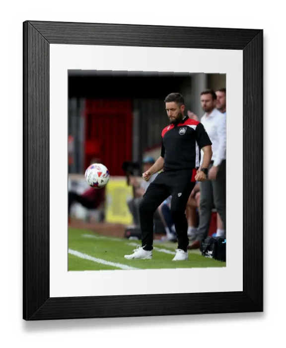 Framed Print : Johnson Kicks Off Bristol City's EFL Cup Campaign at Scunthorpe United