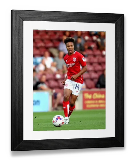 Framed Print : Bobby Reid in Action: Scunthorpe United vs. Bristol City, EFL Cup 2016