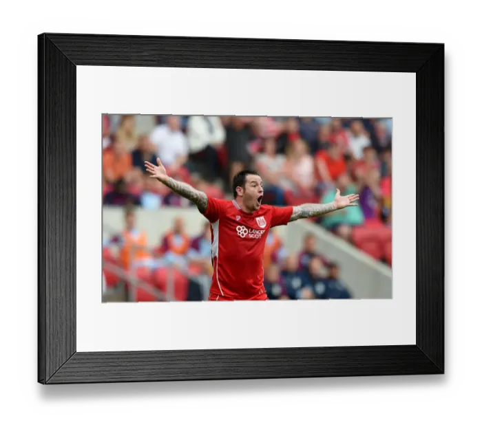Framed Print : Appeal for Victory: Lee Tomlin of Bristol City Fights for Goal against Aston Villa Framed Print : Appeal for Victory: Lee Tomlin of Bristol City Fights for Goal against Aston Villa