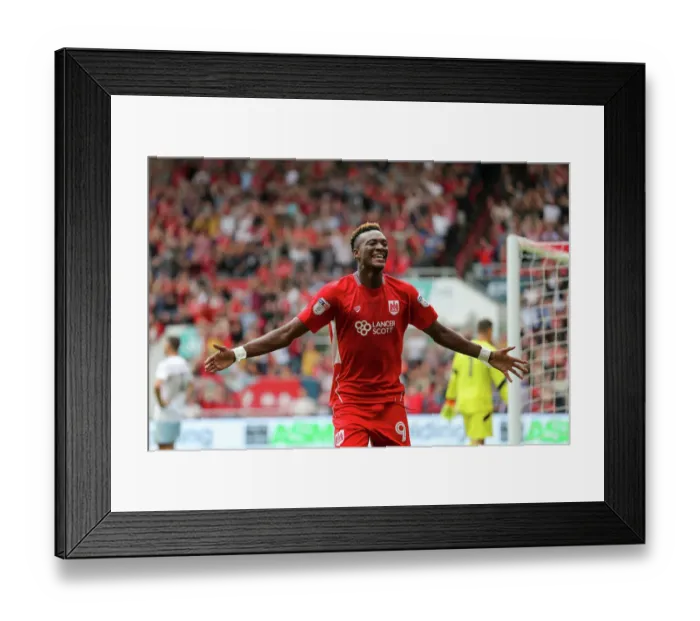 Framed Print : Dramatic Equalizer: Tammy Abraham Scores for Bristol City Against Aston Villa