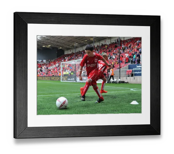 Framed Print : Sky Bet Championship Clash: Football Action at Ashton Gate - Bristol City vs Aston Villa (August 2016)