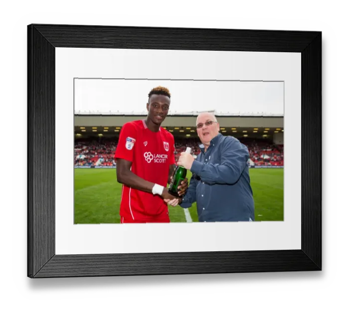 Framed Print : Man of the Match: Tammy Abraham's Triumph in Bristol City vs. Aston Villa (27 / 08 / 2016) Framed Print : Man of the Match: Tammy Abraham's Triumph in Bristol City vs. Aston Villa (27 / 08 / 2016)