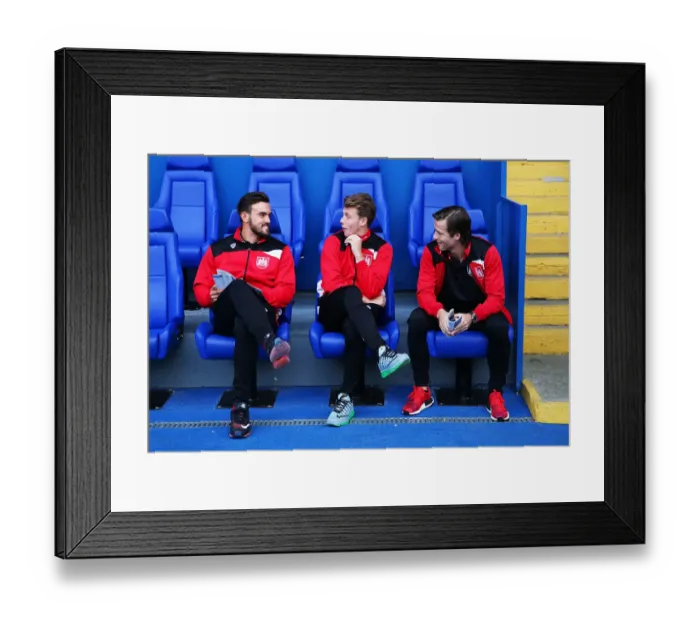 Framed Print : Maron Pack and Luke Freeman of Bristol City Discuss Strategy Before Sheffield Wednesday Clash Framed Print : Maron Pack and Luke Freeman of Bristol City Discuss Strategy Before Sheffield Wednesday Clash
