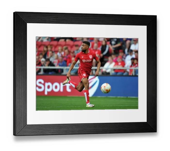 Framed Print : Scott Golbourne in Action: Bristol City vs Derby County at Ashton Gate Stadium, 2016 Framed Print : Scott Golbourne in Action: Bristol City vs Derby County at Ashton Gate Stadium, 2016