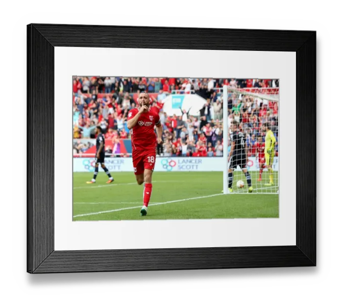 Framed Print : Last-Minute Drama: Aaron Wilbraham Scores Equalizer for Bristol City Against Derby County