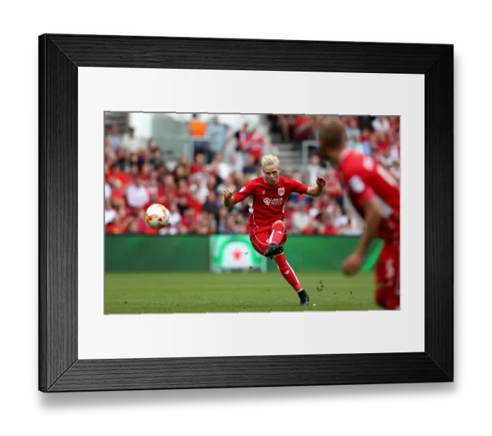 Framed Print : Hordur Magnusson's Free Kick: Bristol City vs. Derby County, Sky Bet Championship Framed Print : Hordur Magnusson's Free Kick: Bristol City vs. Derby County, Sky Bet Championship