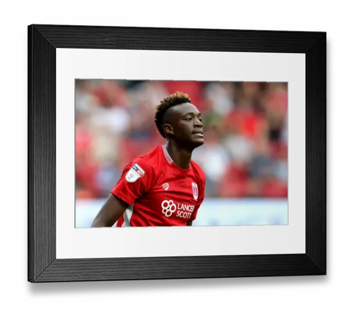 Framed Print : Tammy Abraham in Action: Bristol City vs. Derby County, Sky Bet Championship, Ashton Gate Stadium, 2016